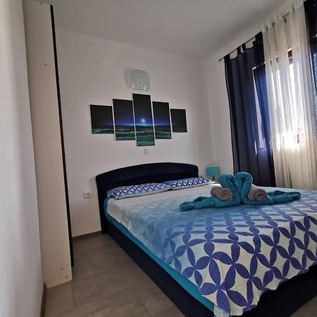 Apartmani Tajana Sukošan Buitenkant foto