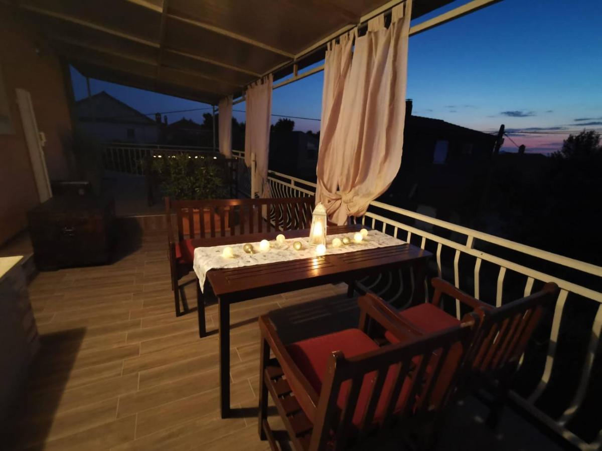 Apartmani Tajana Sukošan Buitenkant foto